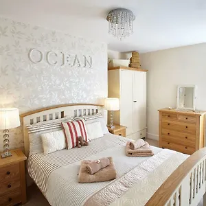  Apartment Host & - View Point United Kingdom