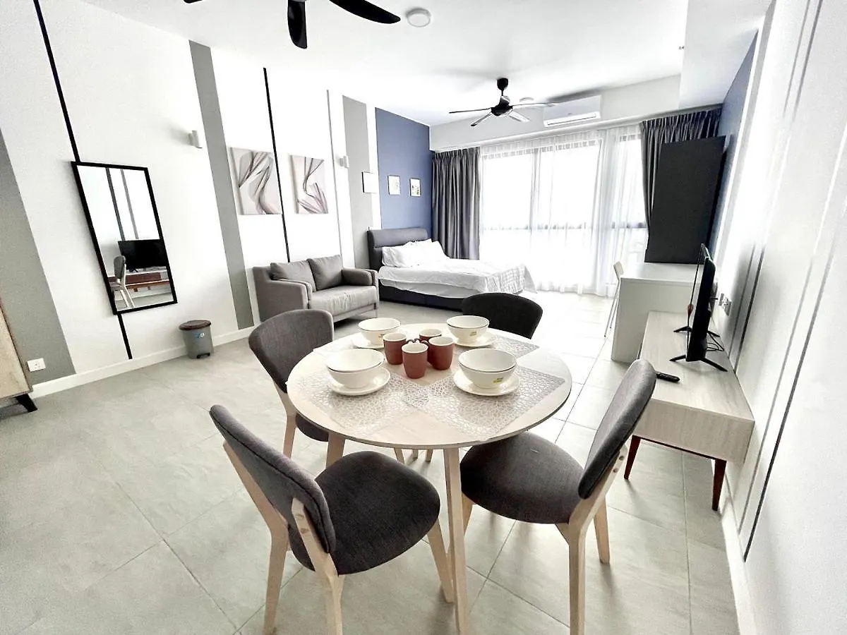 Bell Suites @ Sepang By Moka 0*,